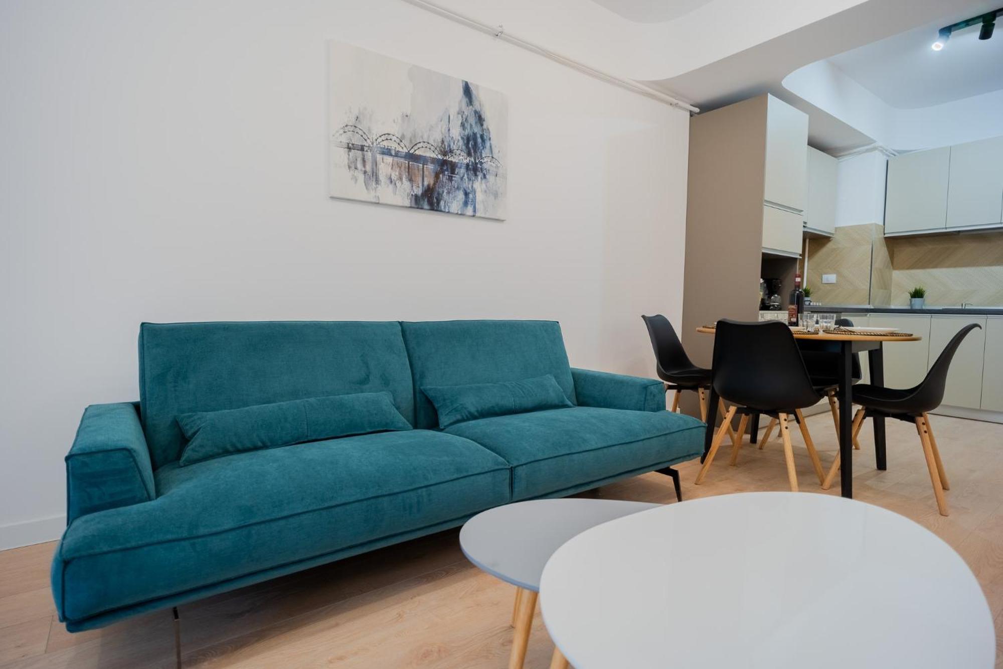 Amazing View Apartments - Iuliu Maniu & Politehnica Park Букурещ Екстериор снимка