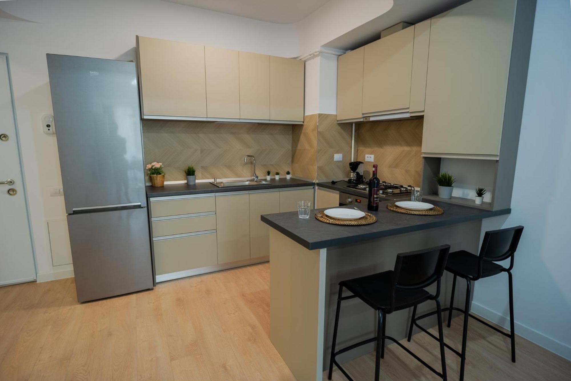 Amazing View Apartments - Iuliu Maniu & Politehnica Park Букурещ Екстериор снимка