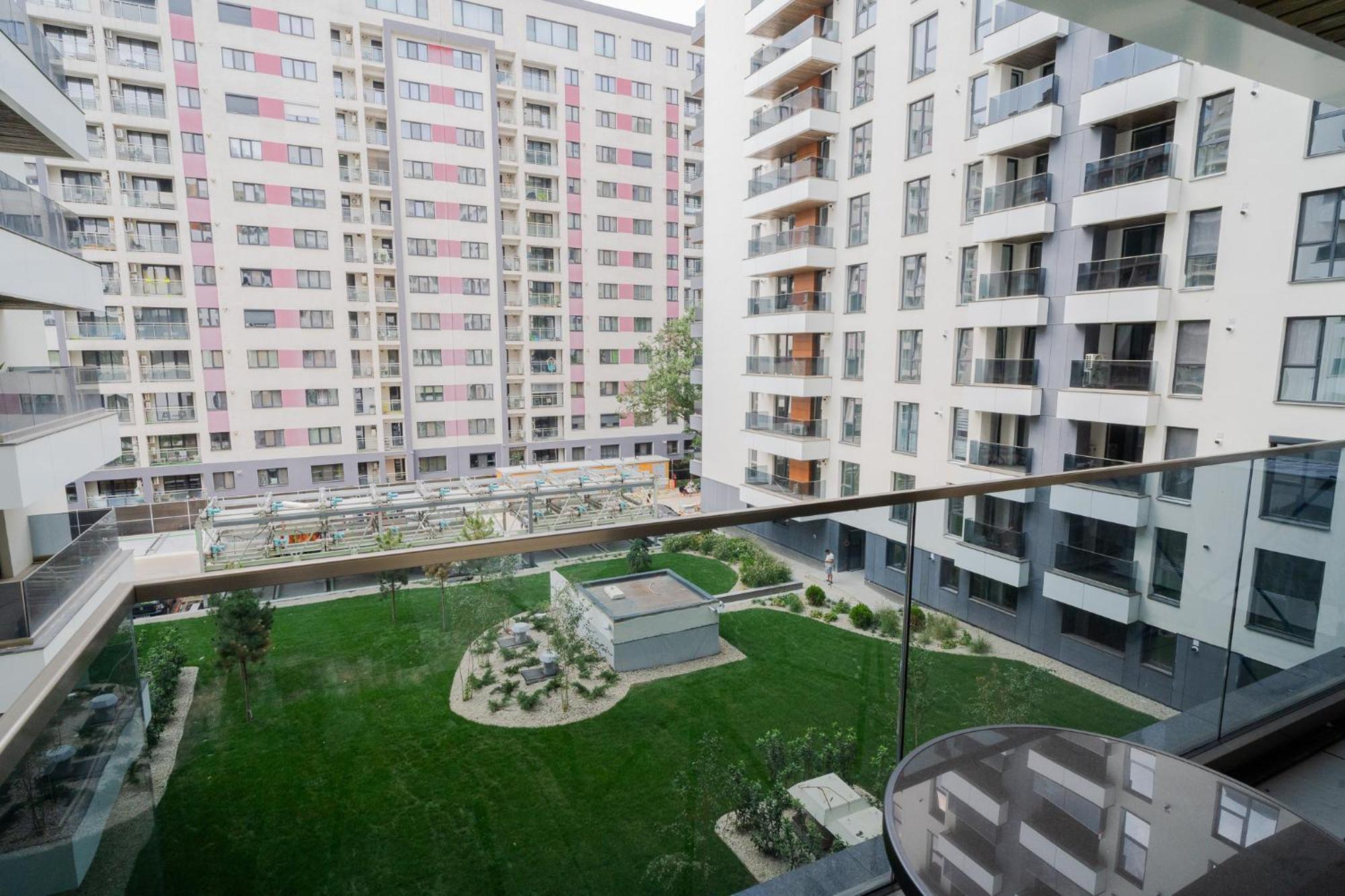 Amazing View Apartments - Iuliu Maniu & Politehnica Park Букурещ Екстериор снимка