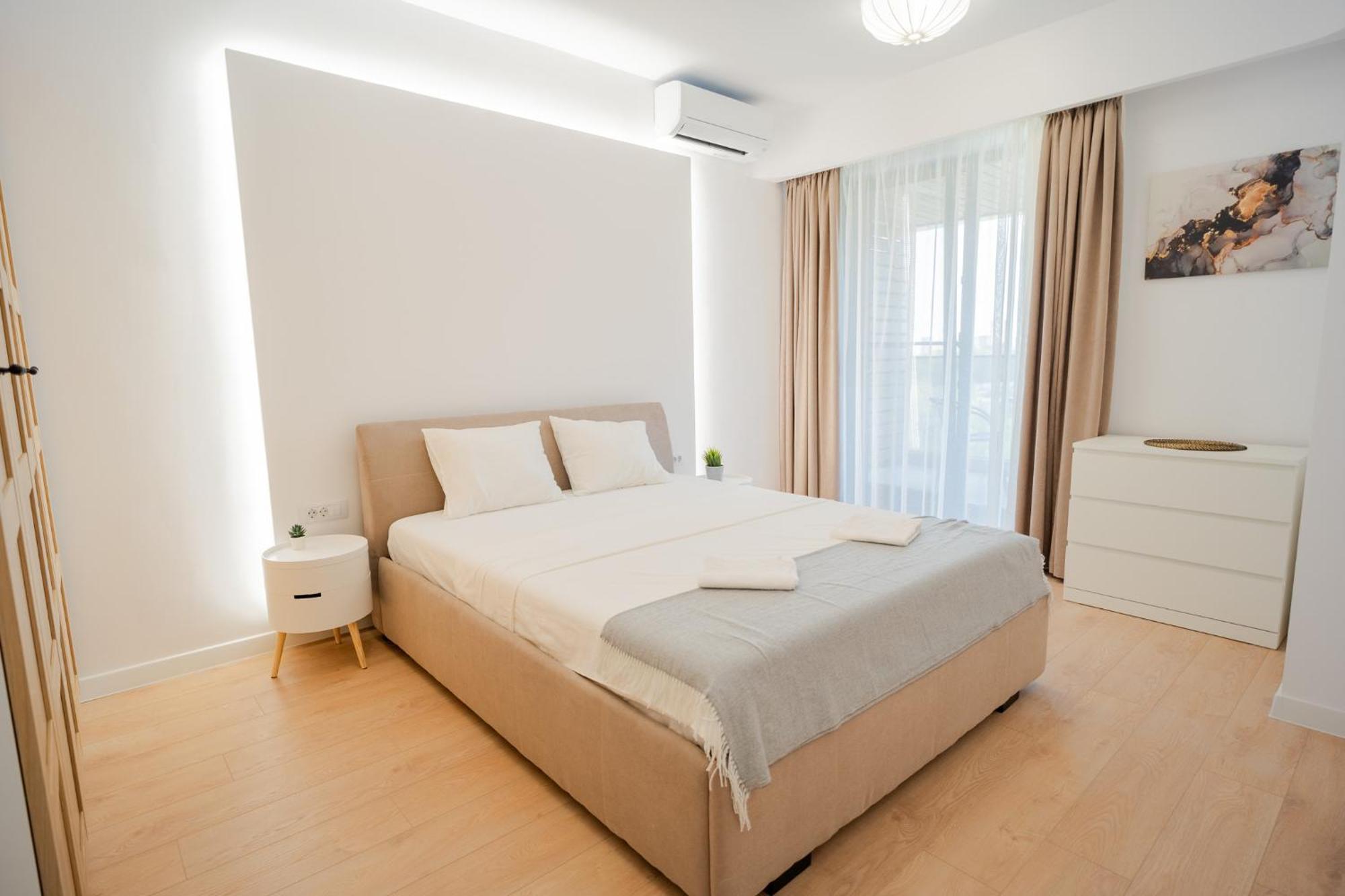 Amazing View Apartments - Iuliu Maniu & Politehnica Park Букурещ Екстериор снимка