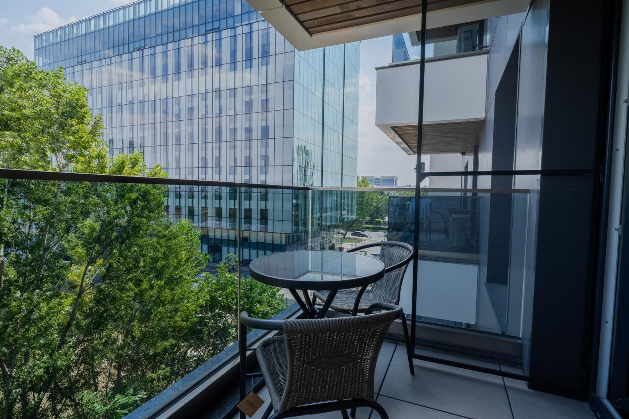 Amazing View Apartments - Iuliu Maniu & Politehnica Park Букурещ Екстериор снимка
