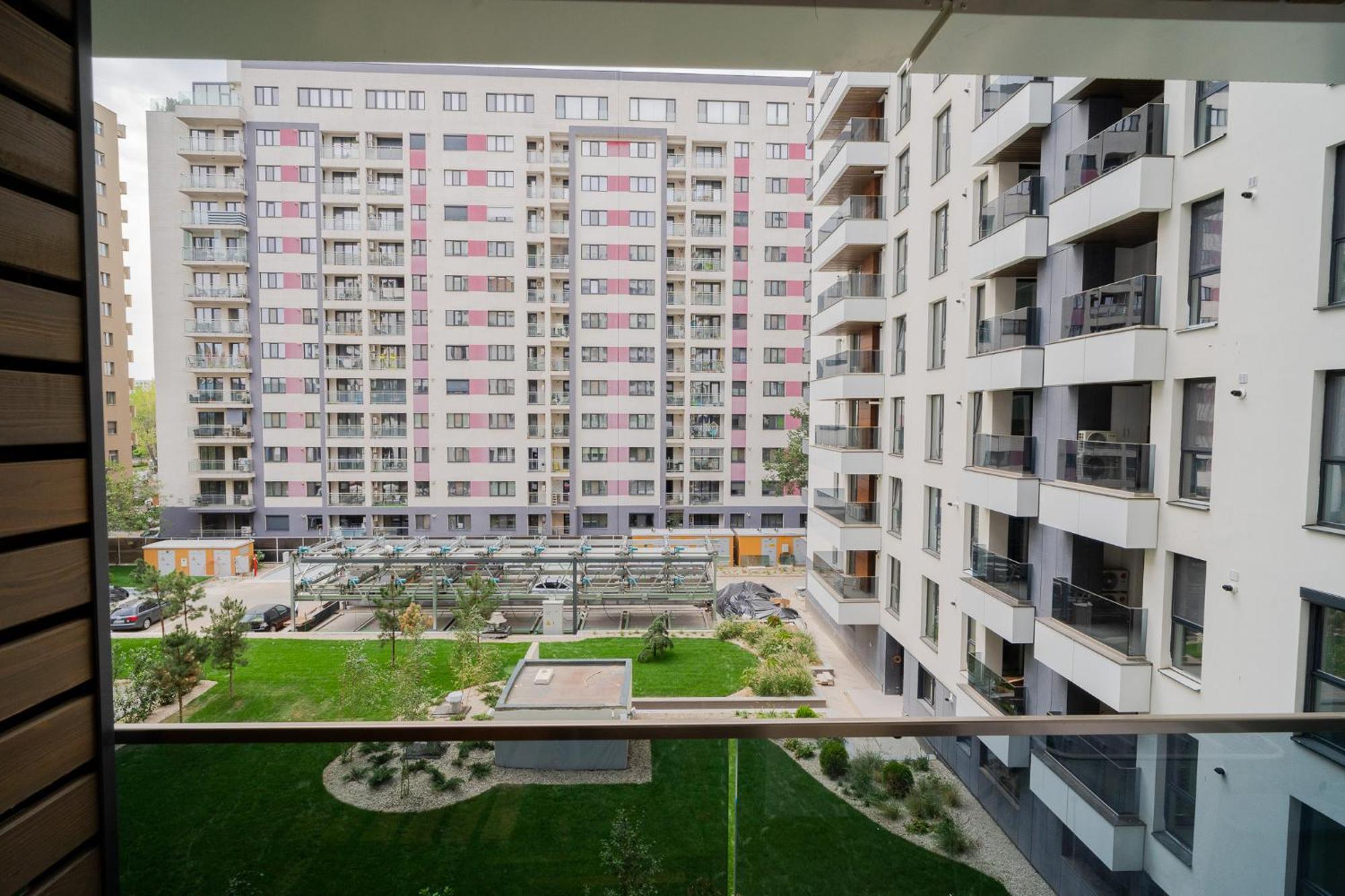 Amazing View Apartments - Iuliu Maniu & Politehnica Park Букурещ Екстериор снимка